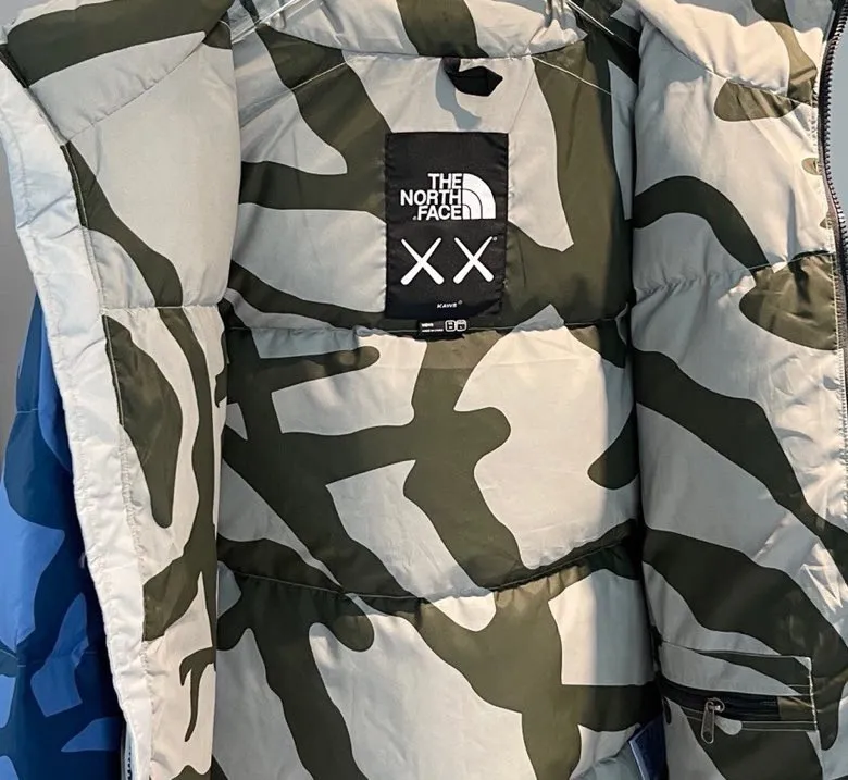 NFC TNF✖️KAWS 𝟏𝟗𝟗𝟔 ， ！ KAWS ❗️ ‼️ ， KAWS ， 、 ， ， ， 、 ， ！ ， ， ‼️ 1⃣️ 700D ，85% ， 253g， 800/900 ， TNF 2⃣️gotex ， ！ ， ， ！！！ 3⃣️ 1996 、 ， ， ， ！ ！ ， ！！ 4⃣️ 🉑️ ， ， ， SIZE:S-XXL